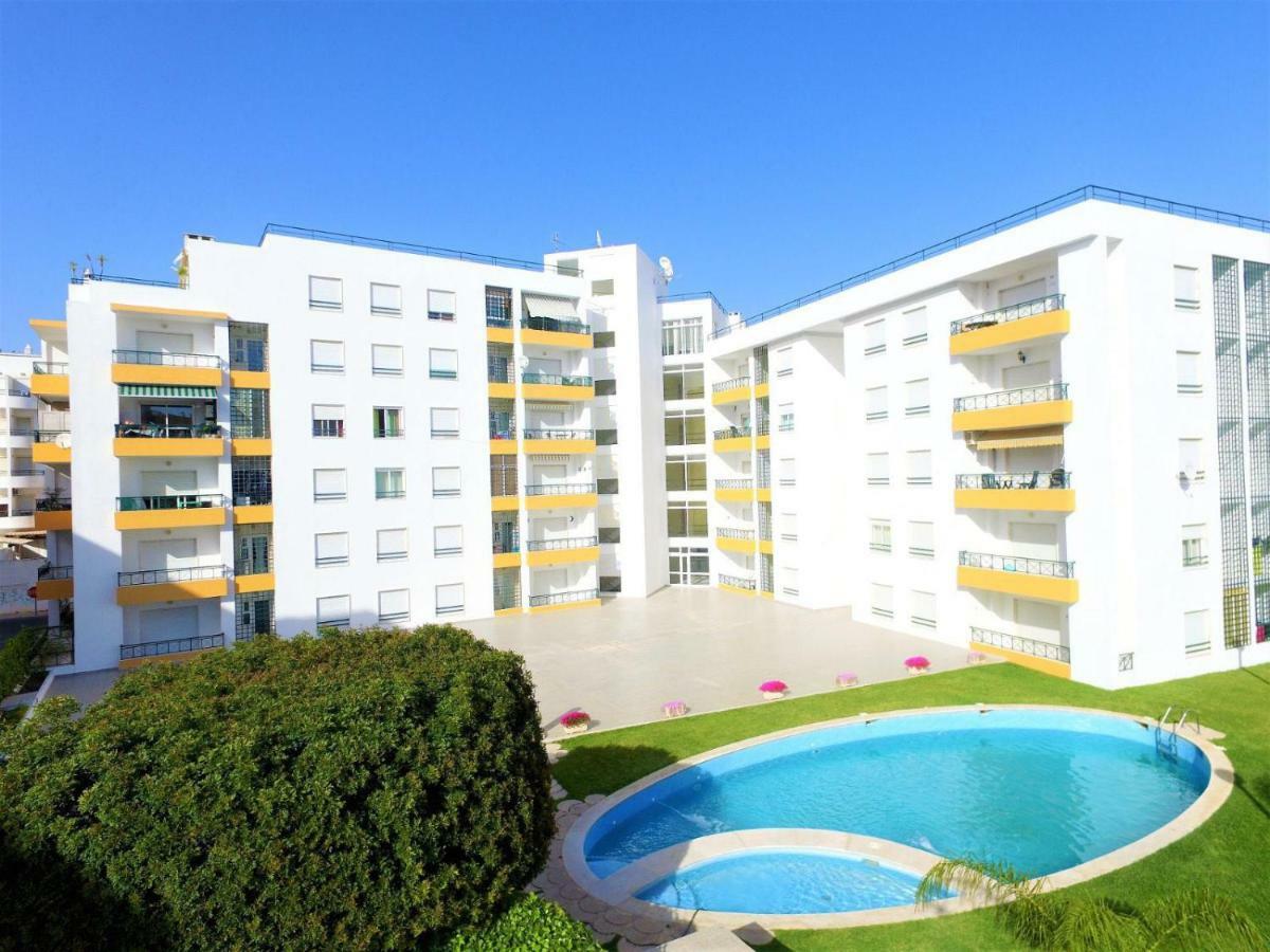 Quiet Apartment Overlooking The Swimming Pool Armação de Pêra Esterno foto
